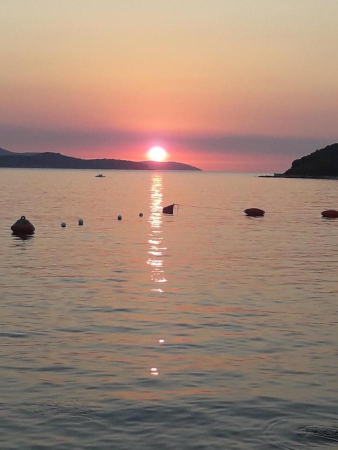 Vila Oscar Ksamil Exteriér fotografie